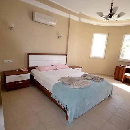 فيلة Imagine Renting Your Own Luxury Villa Lakestone 4 *